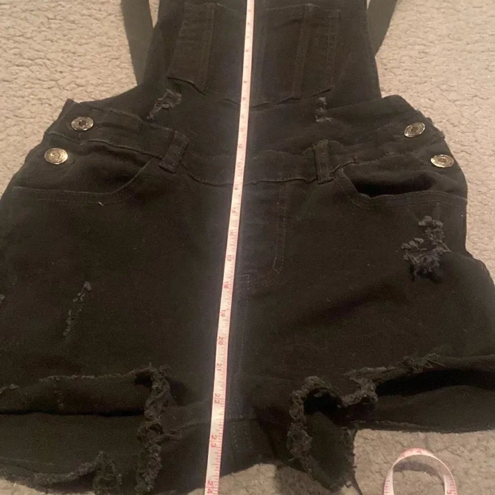Blue Topic Black Jean Overall Shorts Size Medium Distressed - Picture 9 of 13